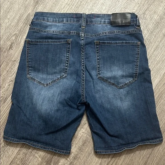 Women’s Distressed Denim Shorts Mid Rise Blue Jean Size 12 - Picture 6 of 6